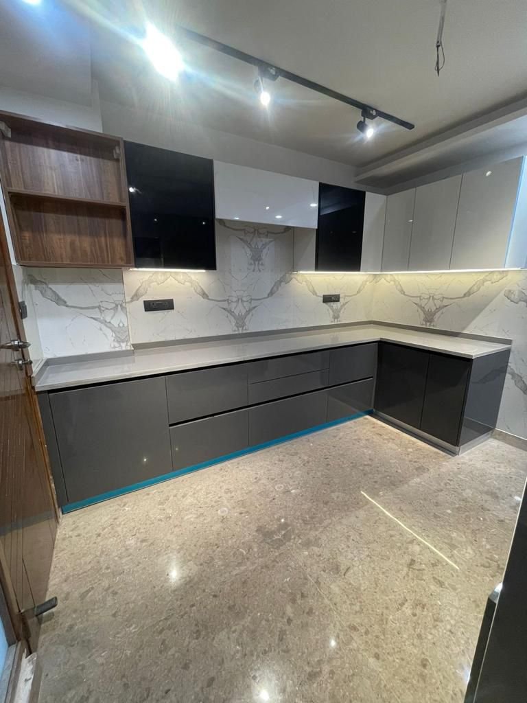 3BHK availble for rent in Sushant Lok, B Block